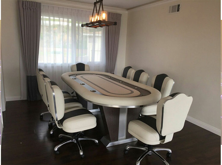 Anubis Texas Hold'em Poker Table with Chairs 