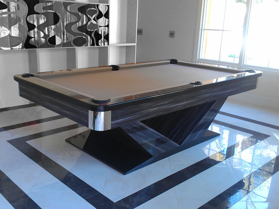 Luxor High-End Luxury Billiards Pool Table